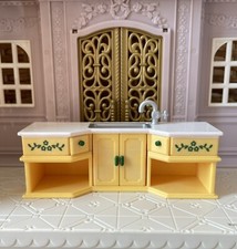 Sylvanian Families Yellow Kitchen Sink Cupboard Cabinet Unit RARE Calico Critter