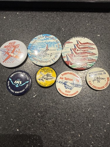Job lot raf tin badges - raf,