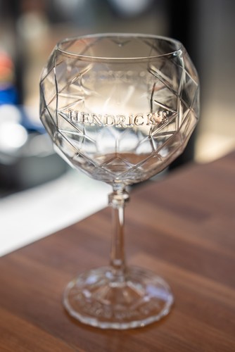 Hendricks gin balloon - hendricks,