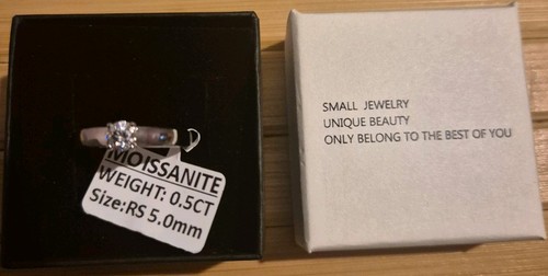 Silver 5ct moissanite - silver, .5ct