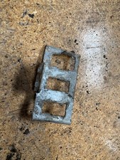 Honda Fourtrax Trx 300 Big Red Wiring Loom Bracket (fits In Plastic At Back)