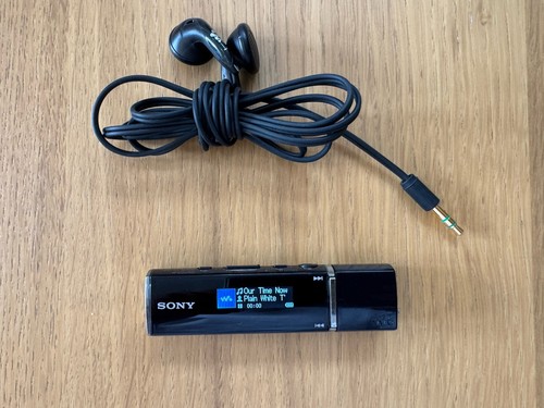 Sony walkman e015 2gb - sony,