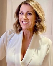 Susanna Reid sexy tv presenter model Hot Woman A4 Poster print Sexy Wall Art