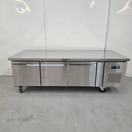 Counter fridge triple - counter, door