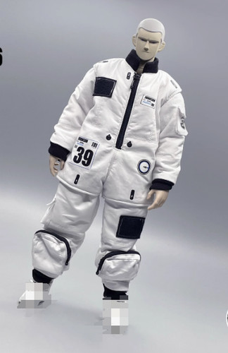 Scale male soldier - 1/6,