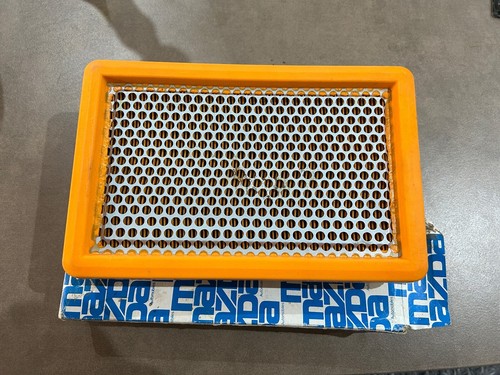 Genuine mazda e2200 van - genuine,