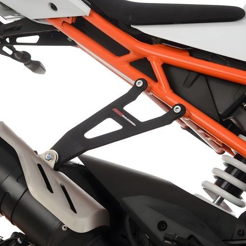 Exhaust bracket kit - bracket, r&g