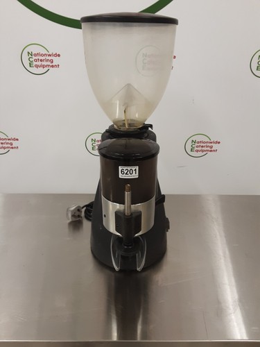 Used clearance spaziale - used/clearance, la