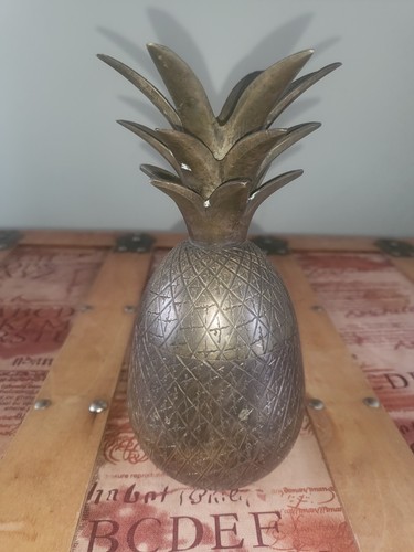 Vintage brass pineapple - pineapple, parks
