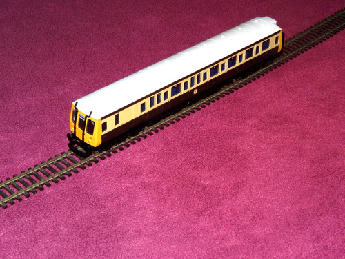 Hornby r2644 class 121 - oo,
