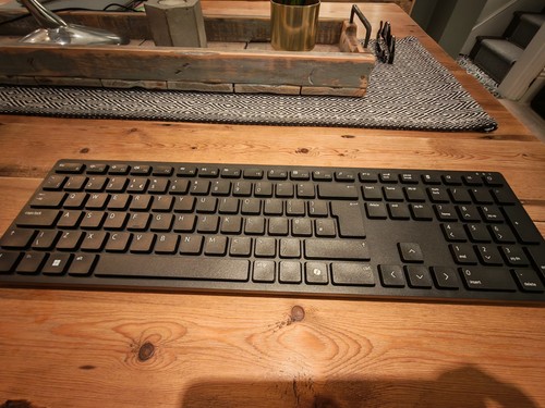 Brand new dell - brand,