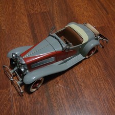 1/24 SCALE FRANKLIN MINT CLASSIC 1935 DUESENBERG SSJ SPEEDSTER GREY/RED CAR