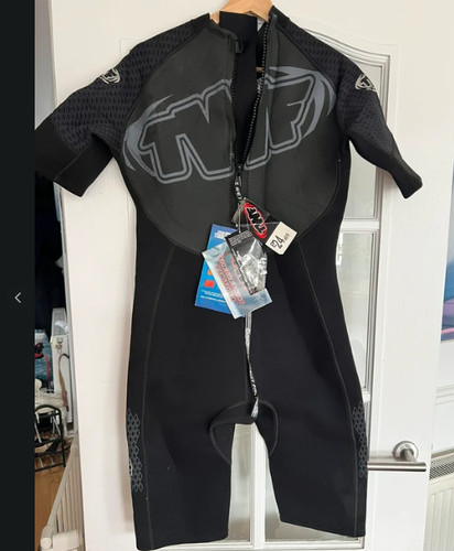 Twf bnwt - twf(the, factory)