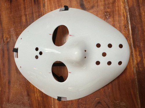 White hockey style goalie - white, mask