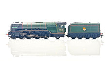 BACHMANN 00 GAUGE - BR LINED GREEN 4-6-2 CLASS A2 BLUE PETER 60532 RENAMED