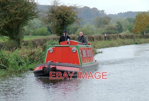 Photo tug style - tug, canal