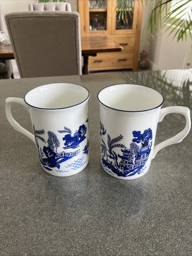 Beautiful willow pattern - beautiful, bone