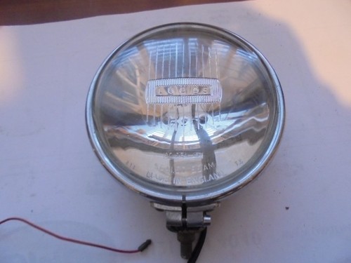 Lucas spot lamp