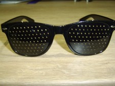 Pinhole  Vision Improvement