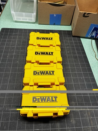 Dewalt empty screwdriver bit - 3,