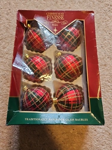 Glass tartan christmas bubbles - tartan,