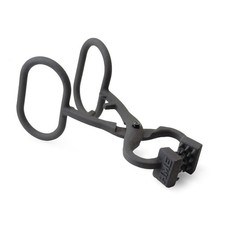 HME Deer Skinning Claw  Large gripping teeth combined with a scissor like actio