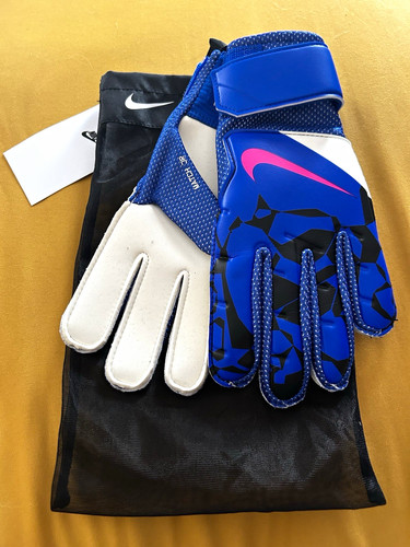 Nike goalkeeper gloves - goalkeeper, junior