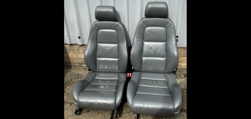 Audi seats and door - tt, 1