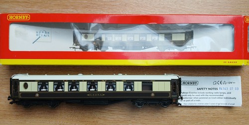 Hornby coach gauge - hornby, oo