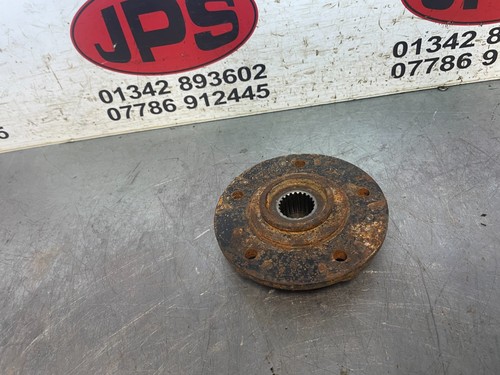 Rear stud splined drive - stud,