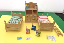 SYLVANIAN FAMILIES CHILD'S