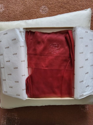 Very rare red - -, fully