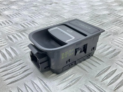 Tiguan handbrake button - tiguan,