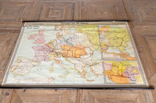 Vintage wall maps world - vintage,