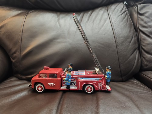 Vintage tin toy 1970 mf718 - tin,