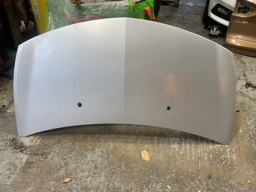 Renault clio mk3 bonnet silver - clio,