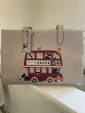 RADLEY PICTURE LEATHER HANDBAG