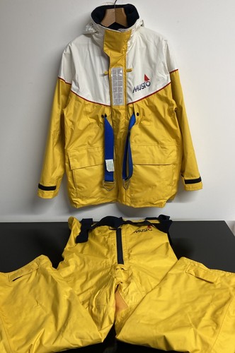 Vintage musto sailing yellow - vintage,