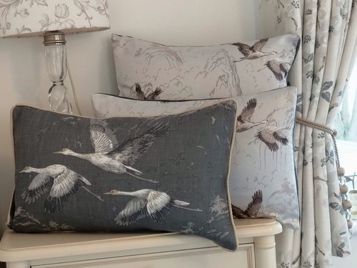 Laura ashley animalia dark - laura,