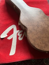 Gibson ES-175  Hard Case - (Or Dreadnought Acoustic) - Faulty Catch