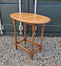 Antique Vintage Light Oak Oval