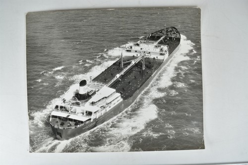 Esso london oil tanker - oil, ship