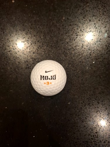 Nike mojo golf ball