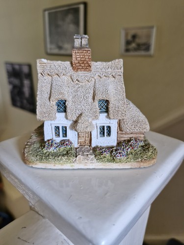 Lilliput lane clare cottage - lilliput,