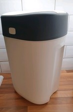 Tommee Tippee White Twist and Click Advanced Nappy Bin