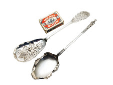 2x Lovely Antique Serving