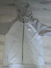 Nike Platinum Tech Fleece