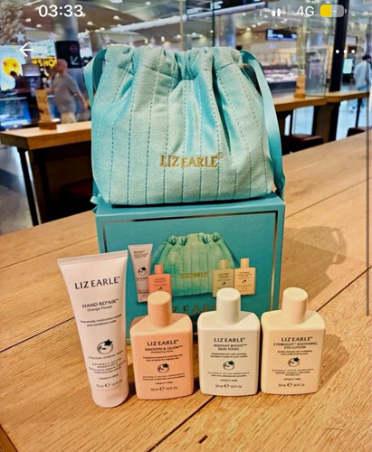 Liz earle smooth refresh - smooth,