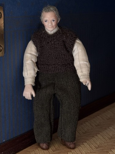 Dollshouse scale artisan - 1/12,