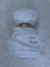 Kim Kardashian Fleur Fatale